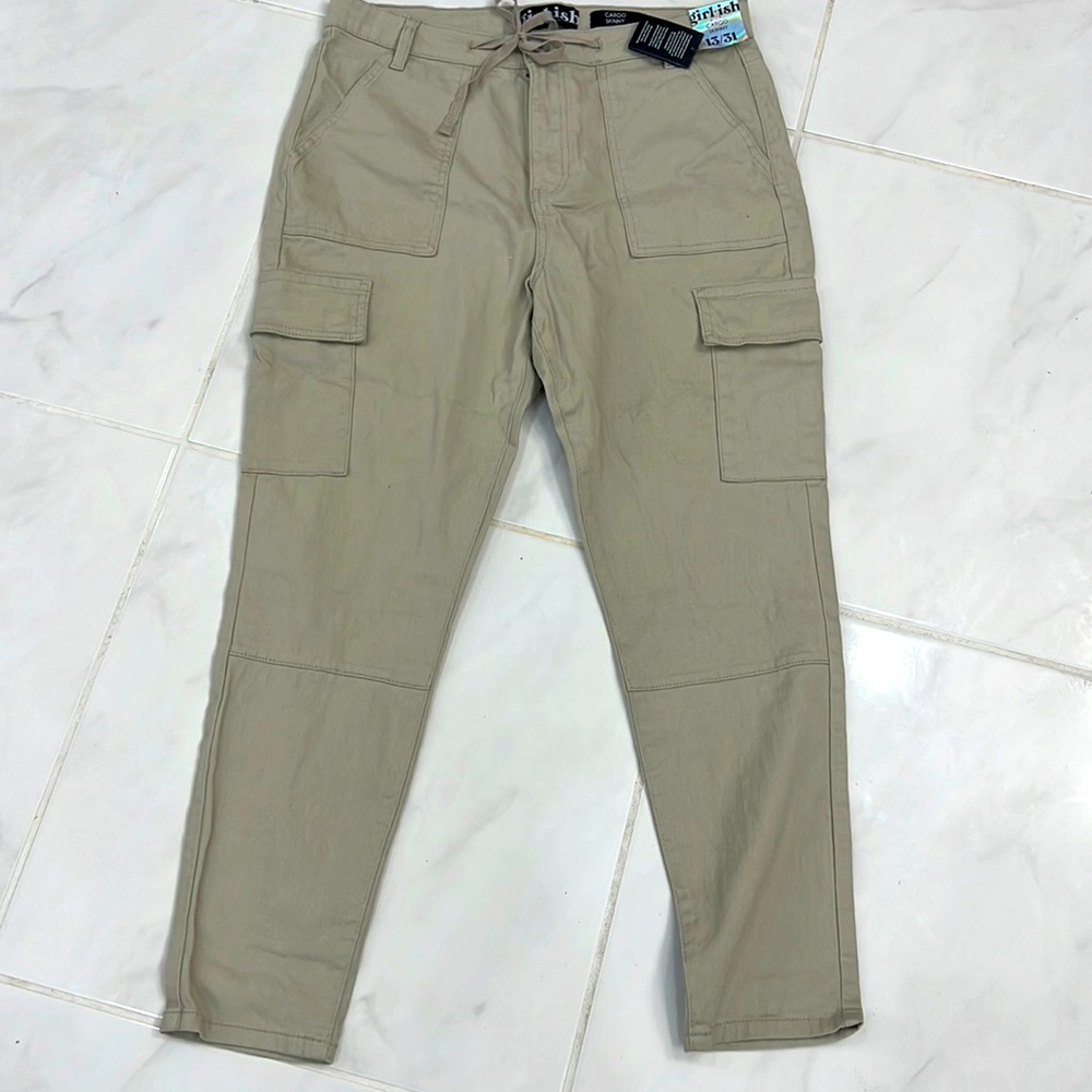 Junior cargo pants . New with tags. Beige.